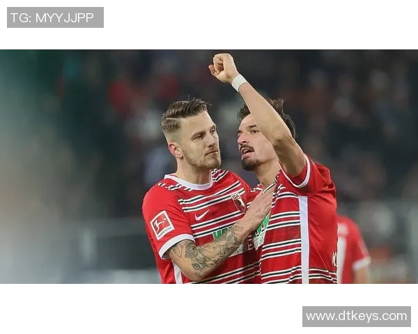 拜仁慕尼黑客场战平弗赖堡，榜首之战无分胜负