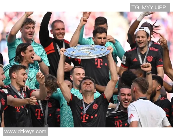 拜仁慕尼黑遥遥领先,德甲冠军已在望 拜仁慕尼黑遥遥领先,德甲冠军已在望