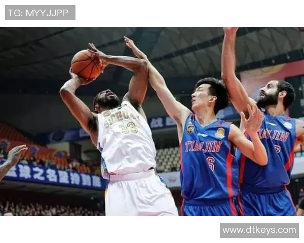 福建男篮遭遇两连败，晋级形势岌岌可危