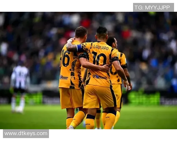 国际米兰逆袭榜首!意甲积分榜领跑,让AC米兰和尤文图斯望尘莫及