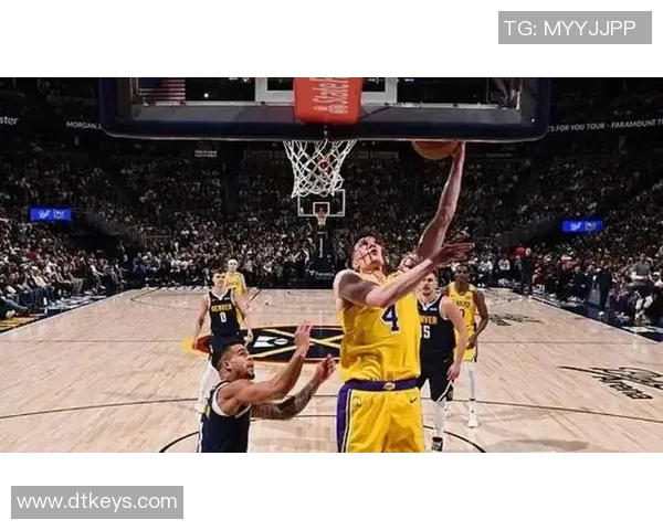 湖人客场大胜太阳,取得两连胜,季后赛形势一片大好 湖人客场大胜太阳,取得两连胜,季后赛形势一片大好