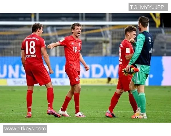 坎普伤愈重返训练：拜仁中场状态回暖，球迷期待更精彩表现