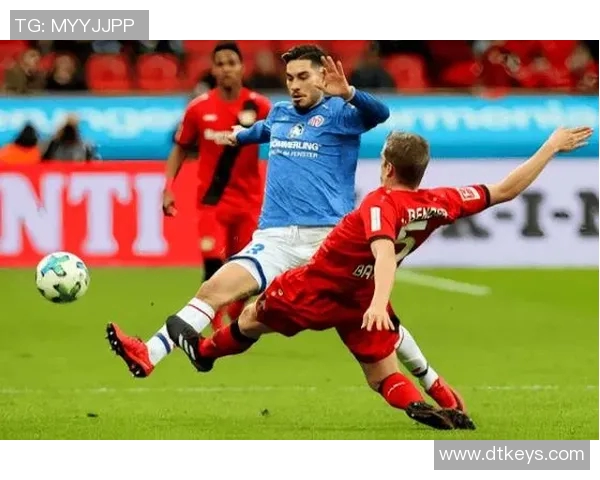 勒沃库森主场大胜美因茨，排名攀升至前四