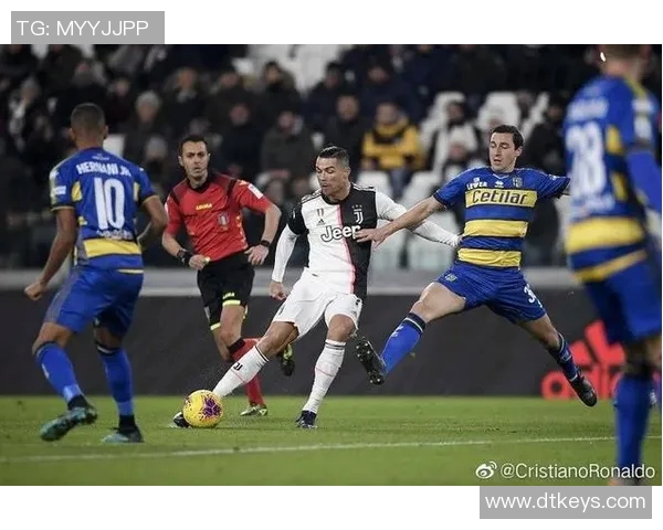 尤文图斯主场2球完胜，C罗独中两元带队豪取意甲连胜势头强劲